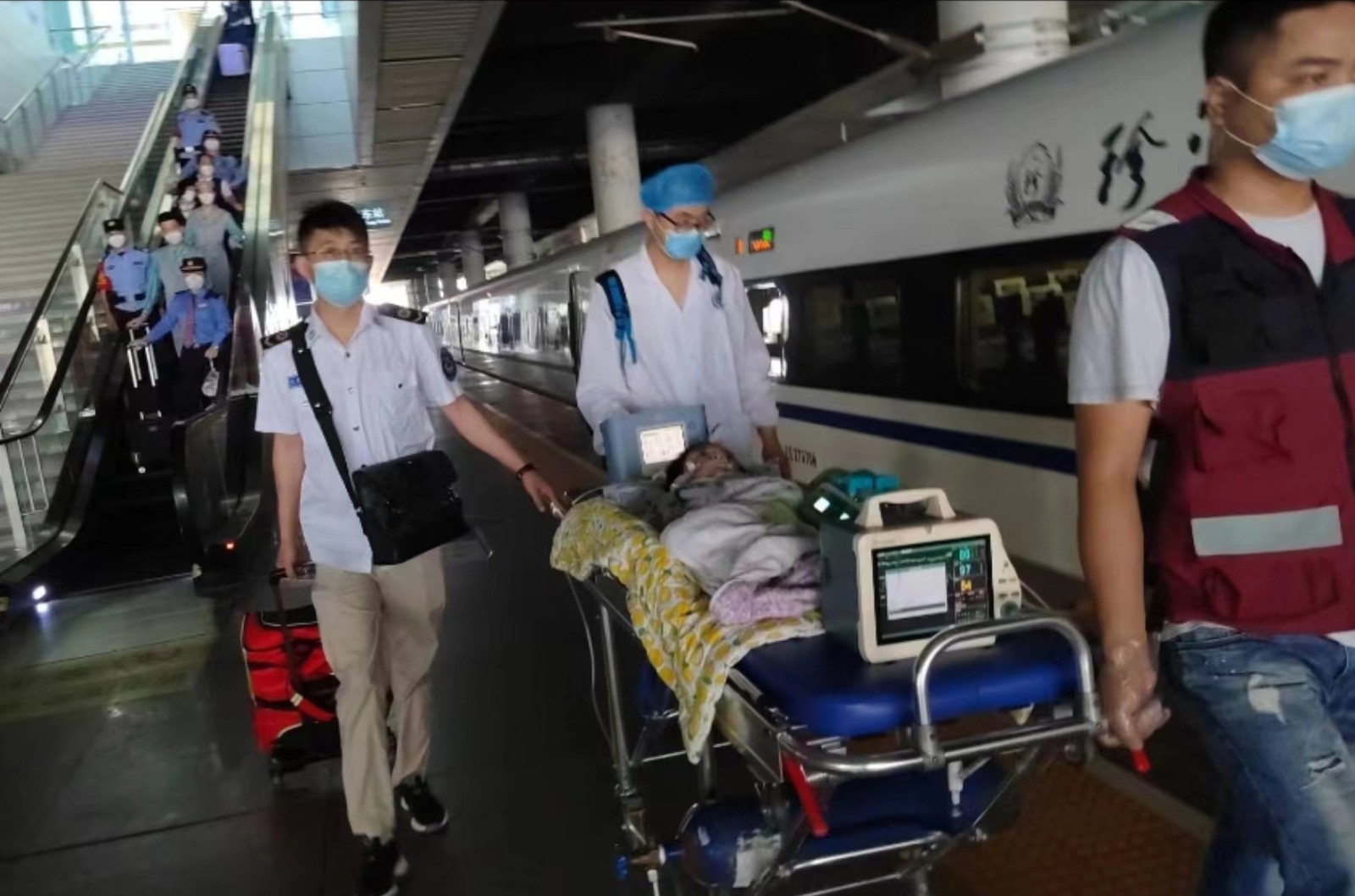 博野县高铁转运公司